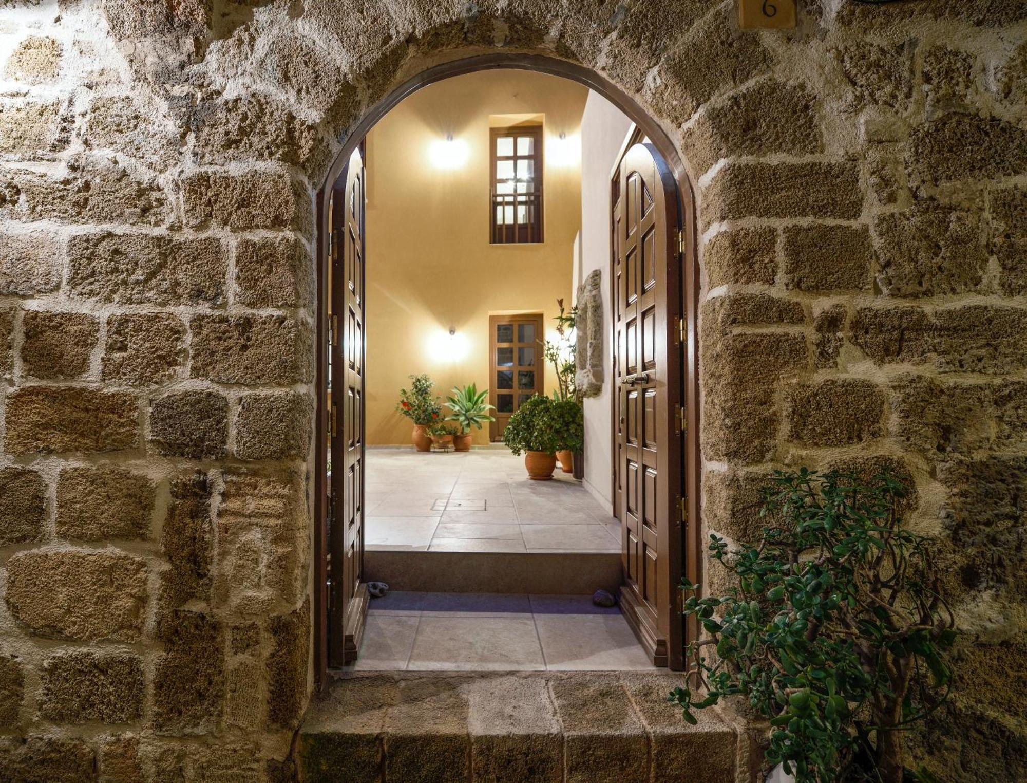 Spanish Knights Inn Rhodes City Zewnętrze zdjęcie