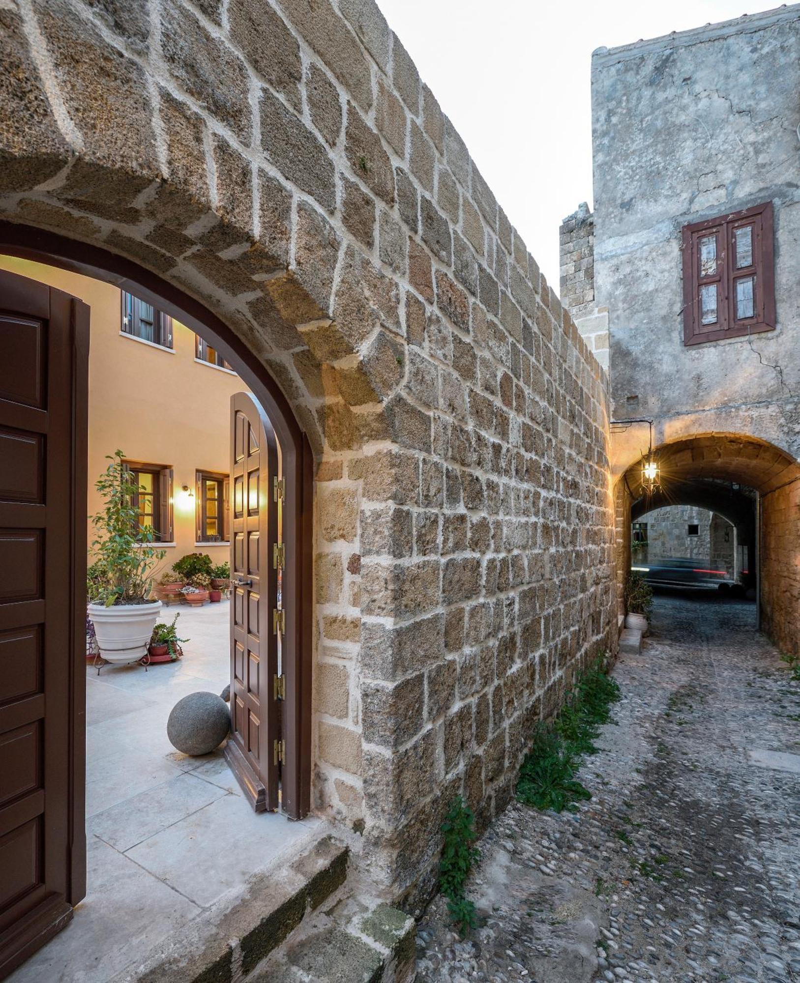 Spanish Knights Inn Rhodes City Zewnętrze zdjęcie