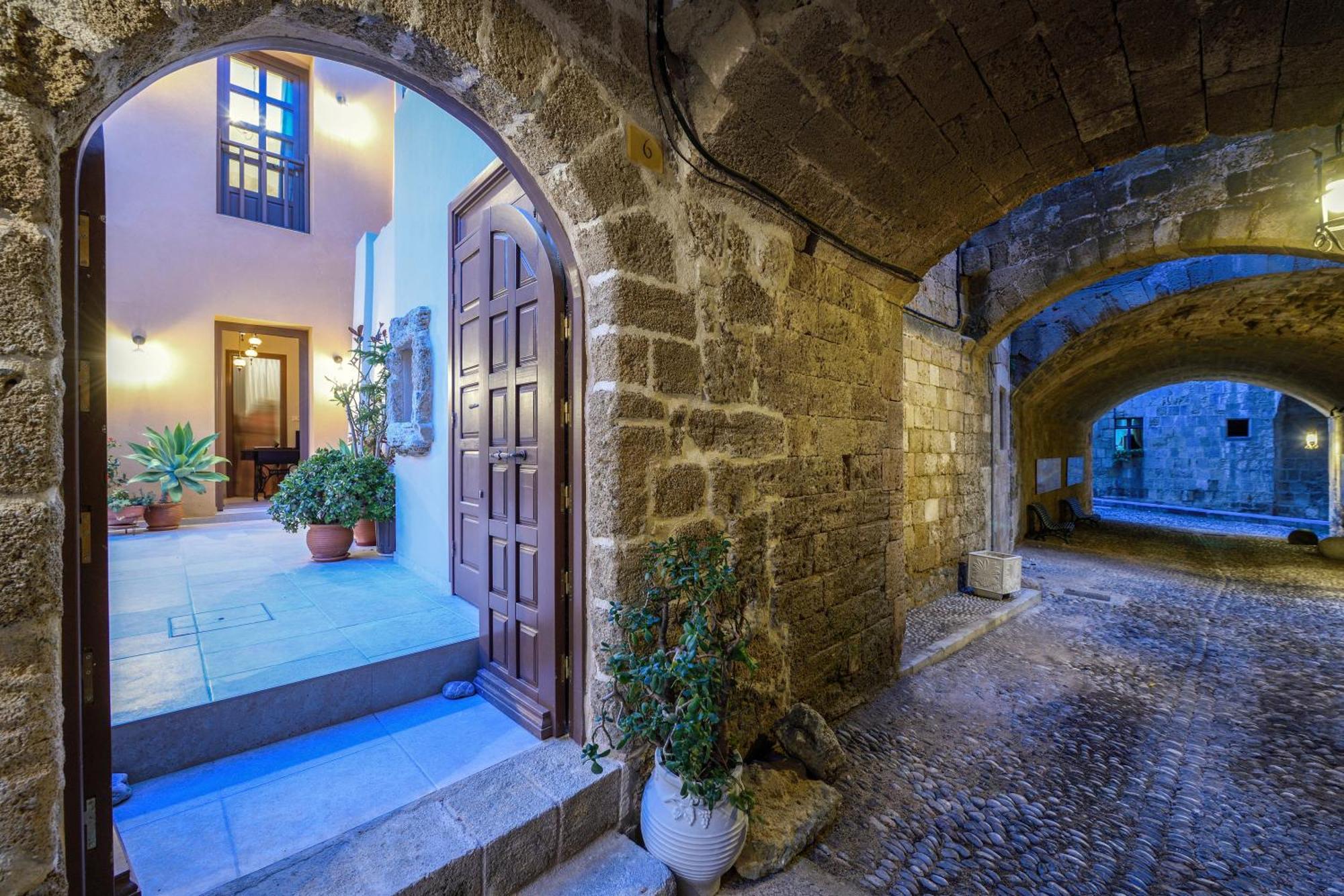 Spanish Knights Inn Rhodes City Zewnętrze zdjęcie